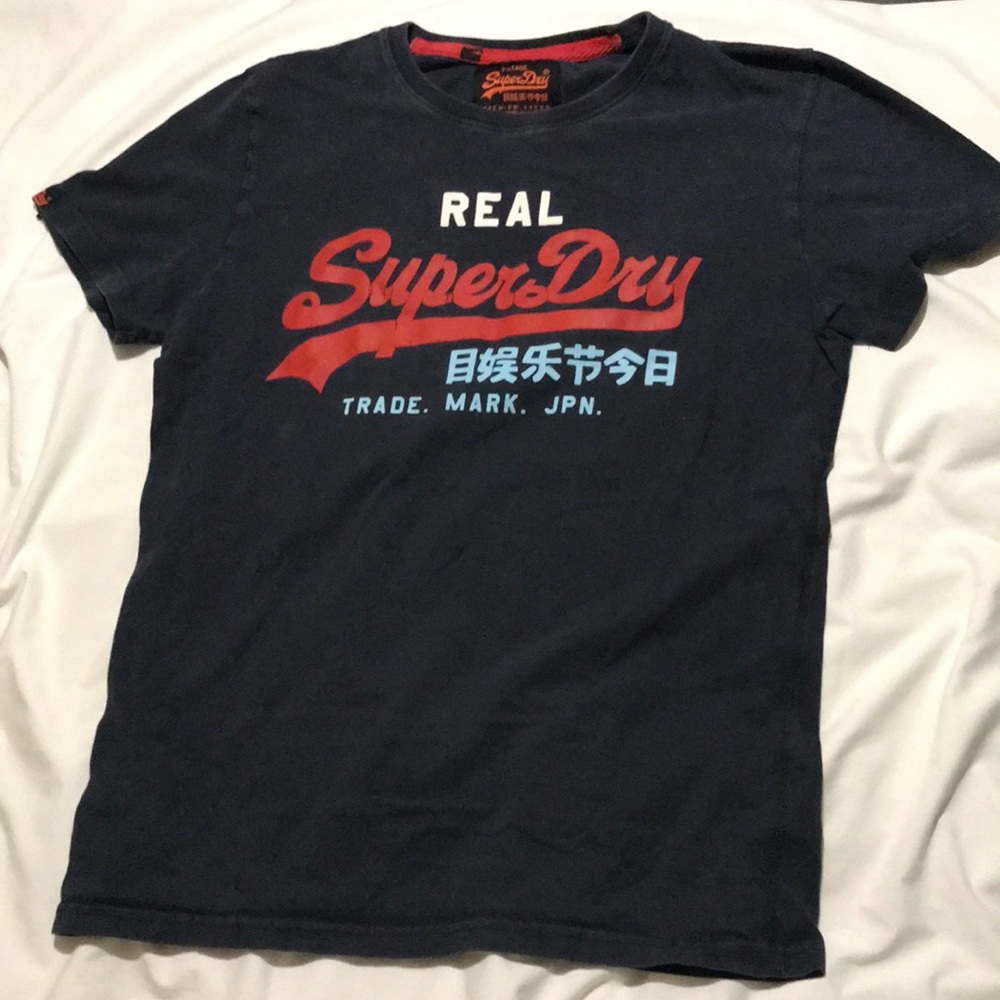 Vintage super dry premium goods size large men t shirt